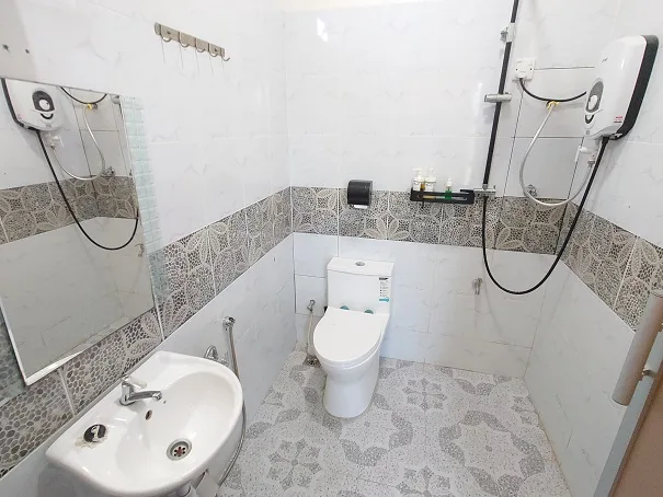 Family Quad Room (Balcony) — photo 10