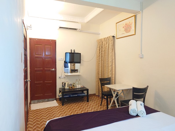 Standard Room (Balcony – East) — photo 4