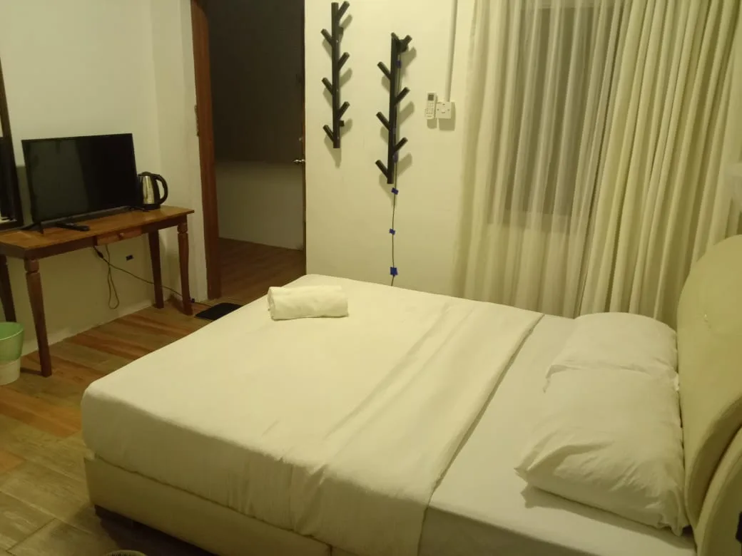 Standard Room 2 3